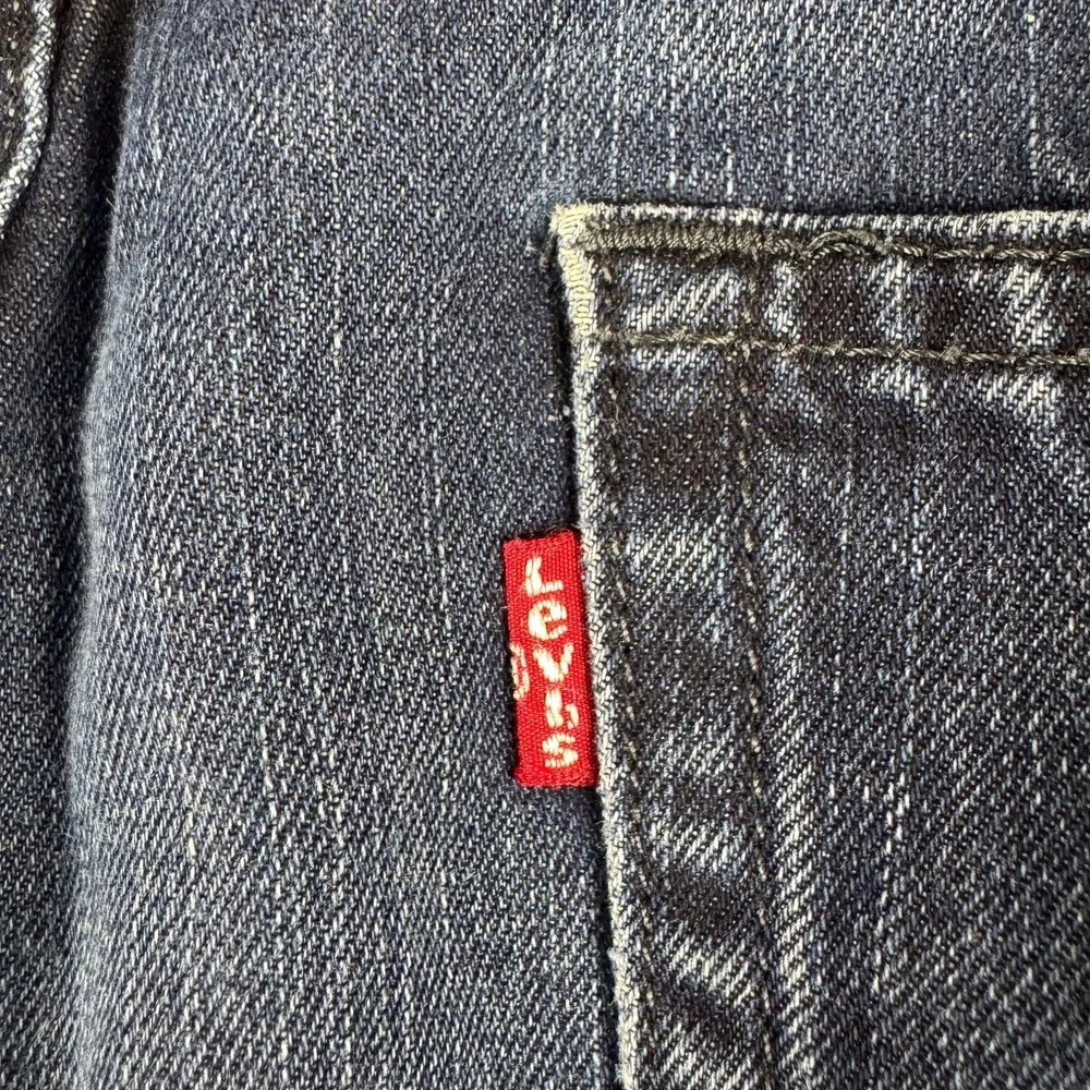 Levis 505 Jeans Mens 36 Blue Denim Straight‎ Leg Medium Wash Classic Work 36x31